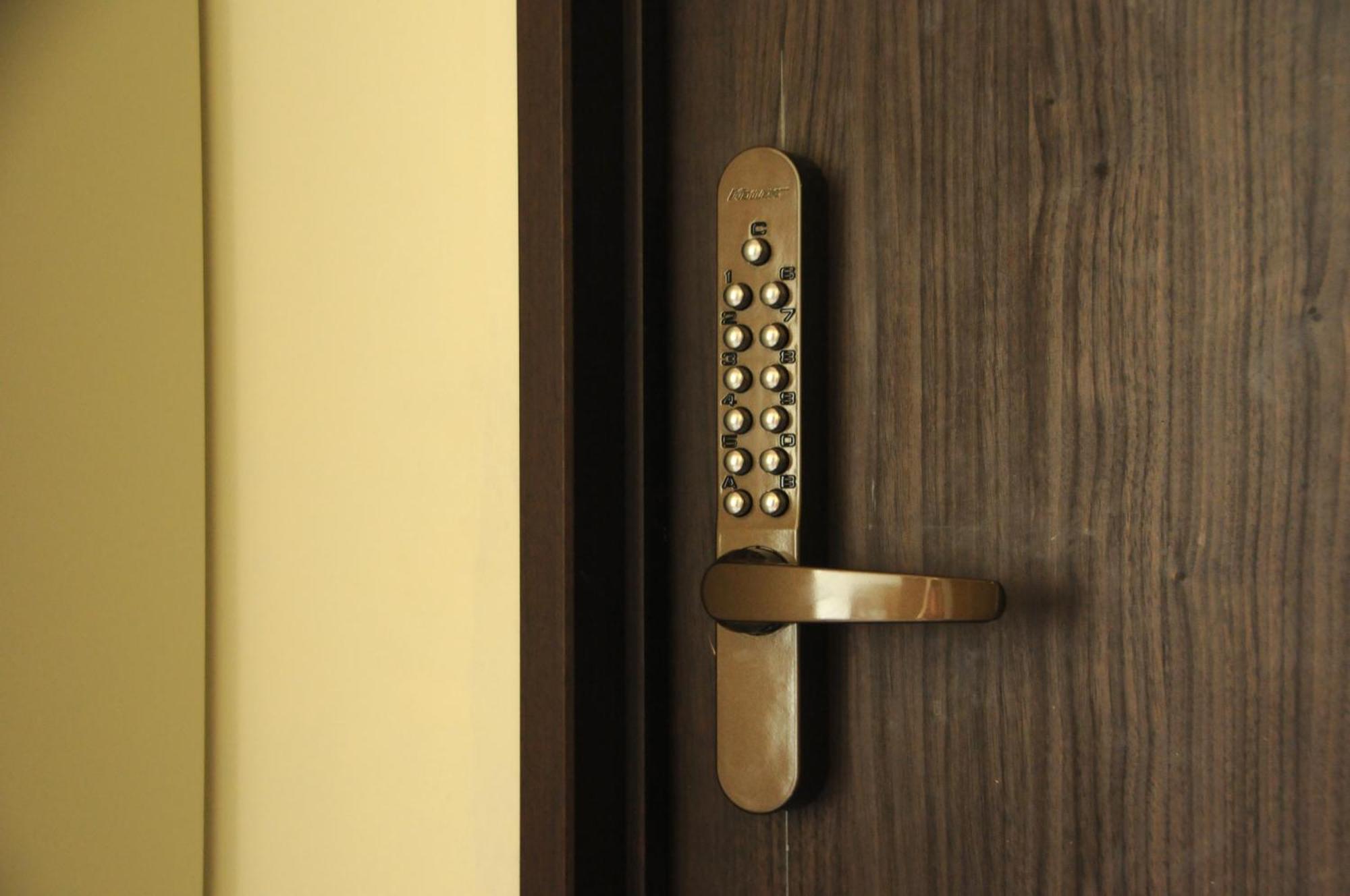 Sakura Guest House Такаяма Номер фото